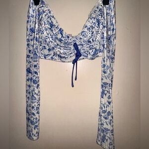 Fenty holiday crop shirt